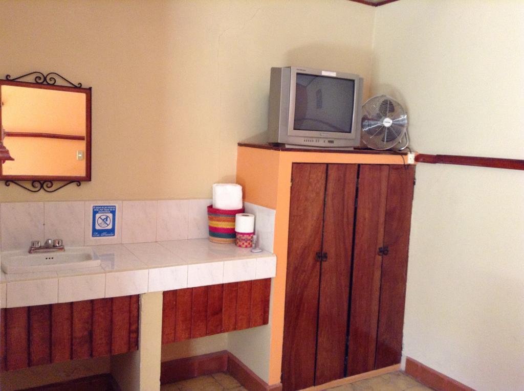 Los Faroles Hotel Uruapan (Michoacan) 部屋 写真